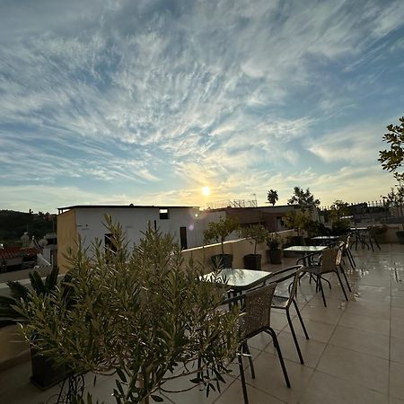 Theasis Athens Bed and Breakfast Εξωτερικό φωτογραφία
