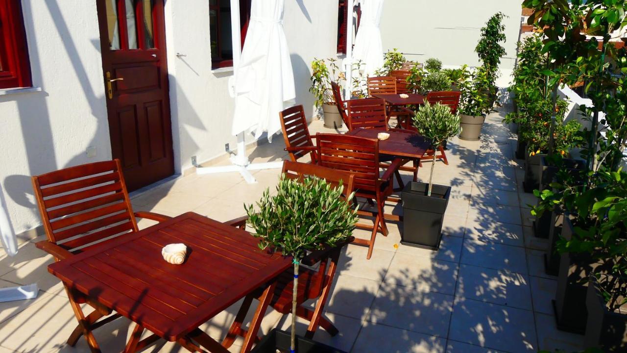 Theasis Athens Bed and Breakfast Εξωτερικό φωτογραφία