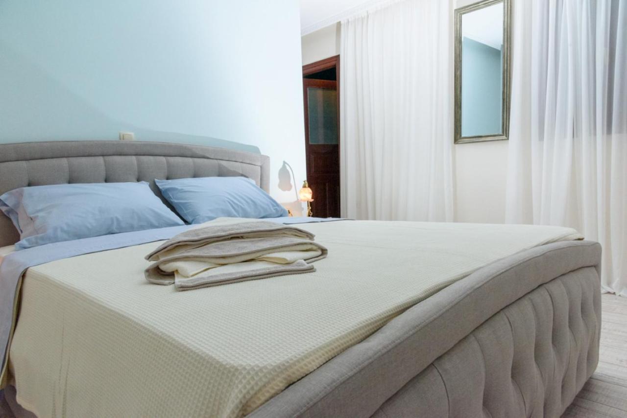 Theasis Athens Bed and Breakfast Εξωτερικό φωτογραφία