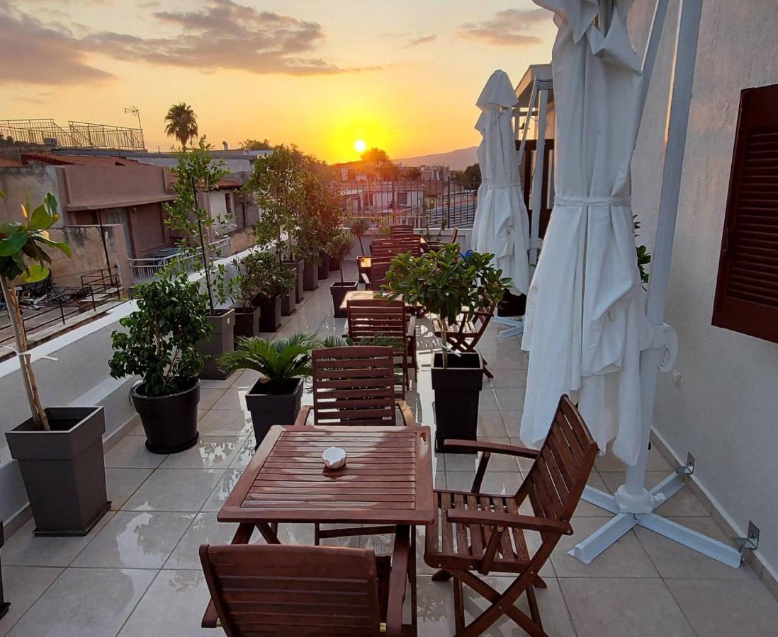 Theasis Athens Bed and Breakfast Εξωτερικό φωτογραφία