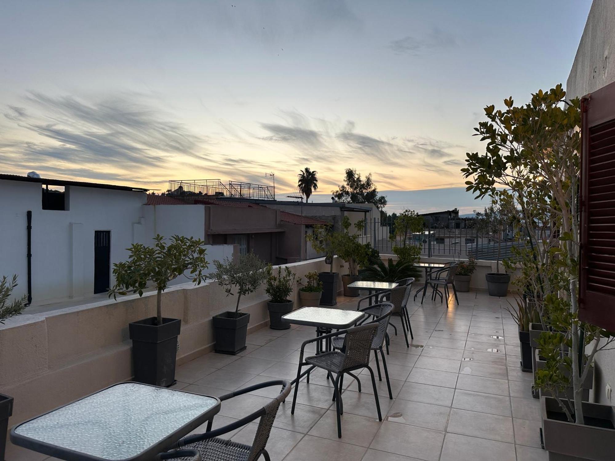 Theasis Athens Bed and Breakfast Εξωτερικό φωτογραφία
